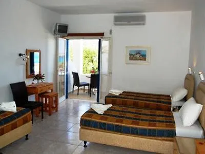 Marcos Holidays Club Chora